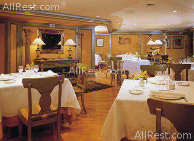 NH Gran Hotel 15